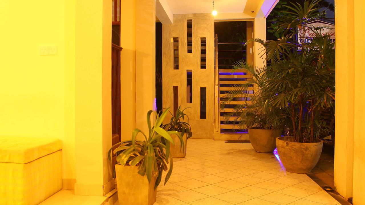 Primrose Guest House ウナワトゥナ エクステリア 写真